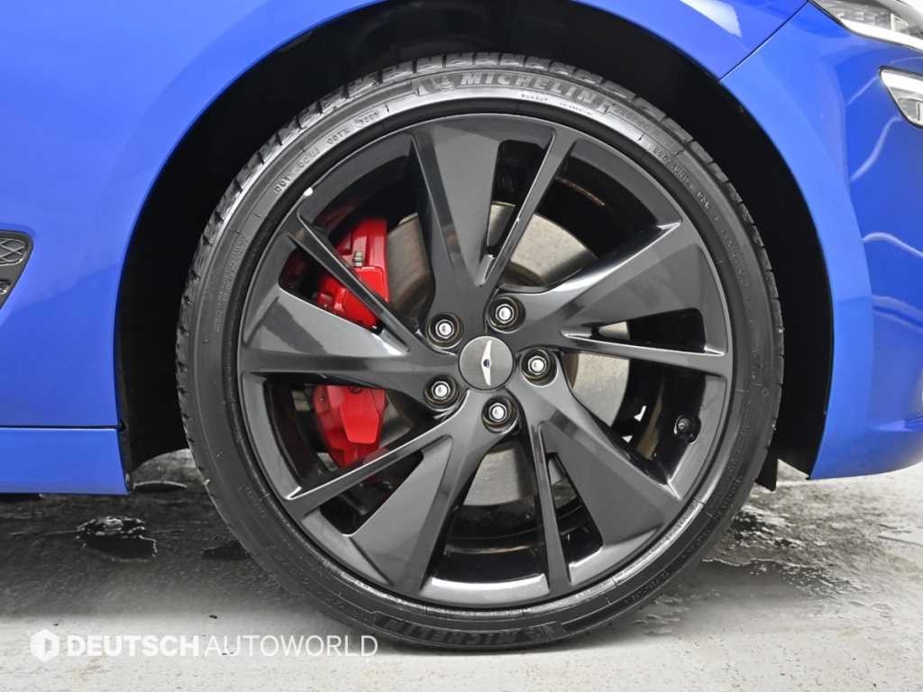 제네시스 G70 더 뉴 G70 가솔린 3.3T 4WD 스포츠 패키지 이미지 5