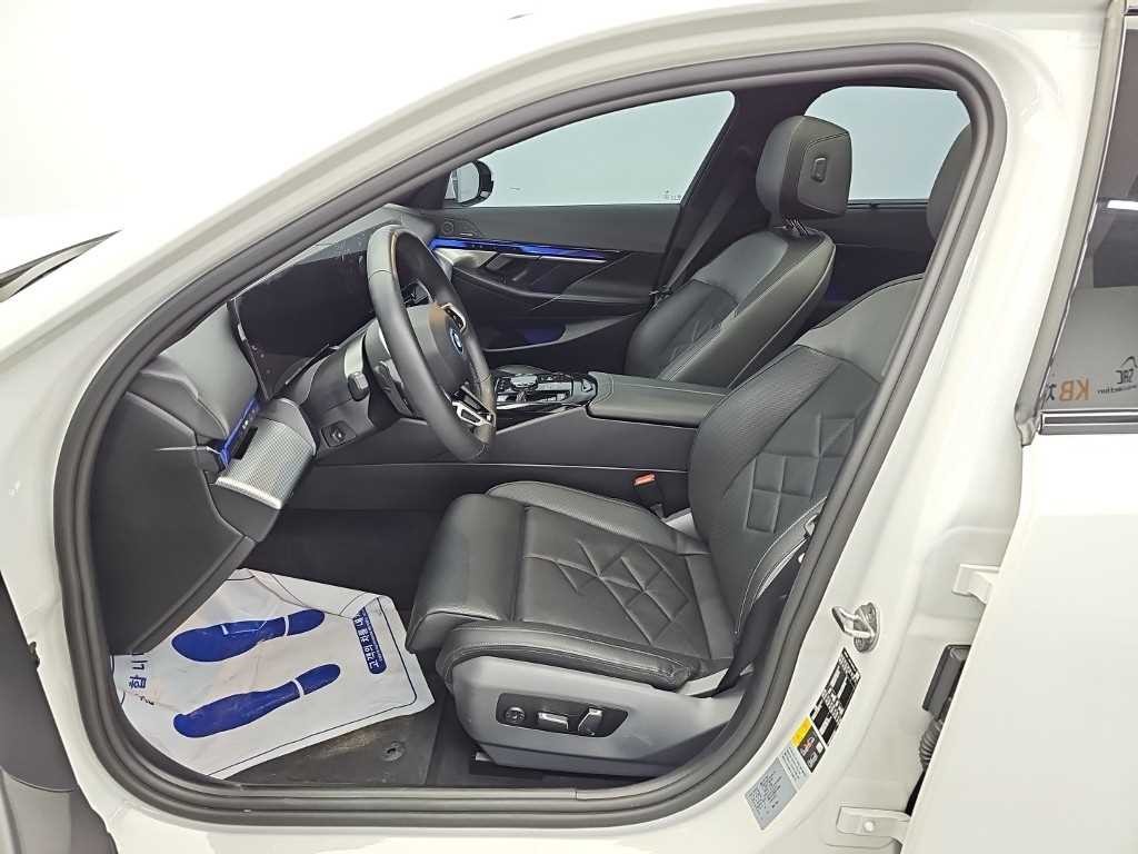 BMW 5시리즈 5시리즈 (G60) 530e M 스포츠 이미지 11