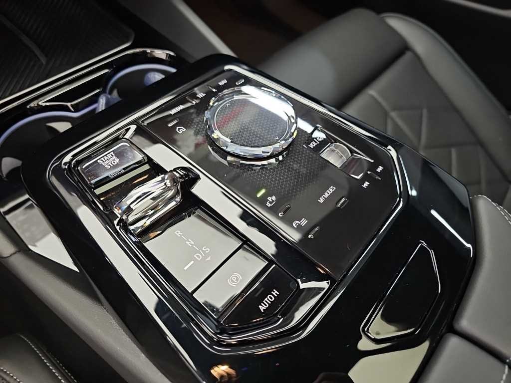BMW 5시리즈 5시리즈 (G60) 530e M 스포츠 이미지 8