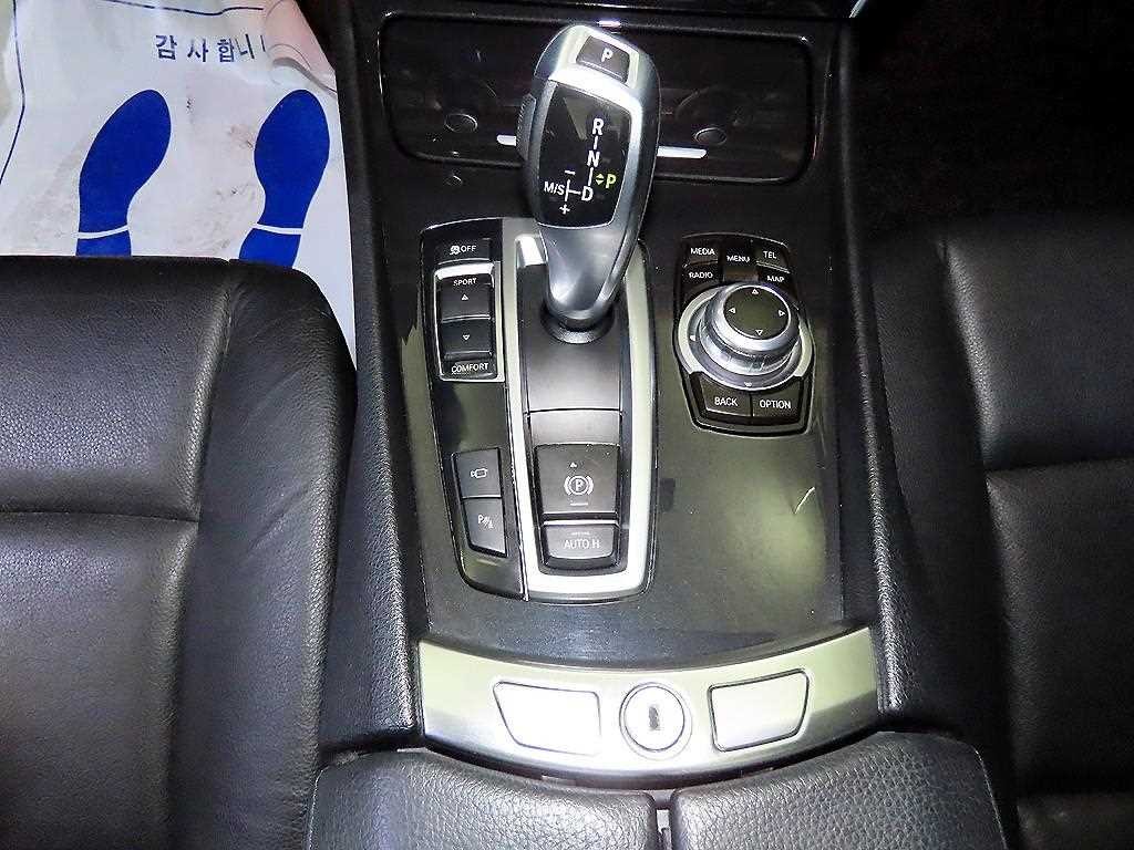BMW 그란투리스모 5시리즈 GT (F07) GT 이미지 12