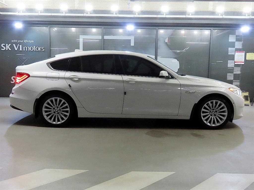 BMW 그란투리스모 5시리즈 GT (F07) GT 이미지 3