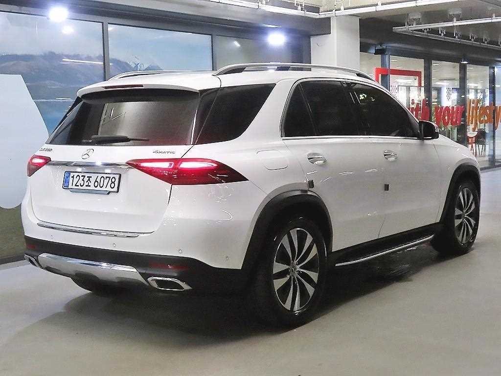 벤츠 GLE 클래스 GLE 클래스 W167 GLE 350 4MATIC 이미지 4