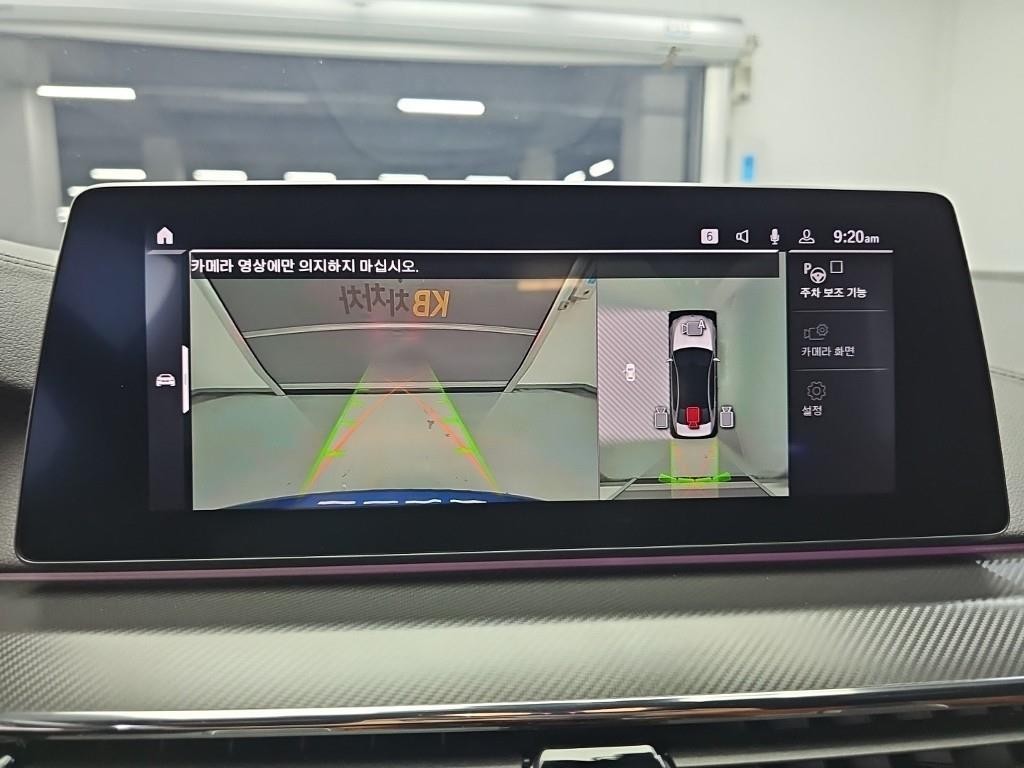 BMW 5시리즈 M5 (F90, F10) M5 세단 이미지 15
