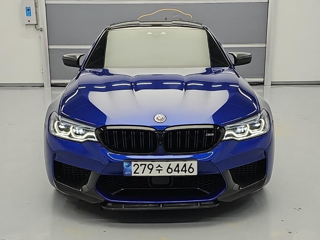 BMW 5시리즈 M5 (F90, F10) M5 세단 이미지 2