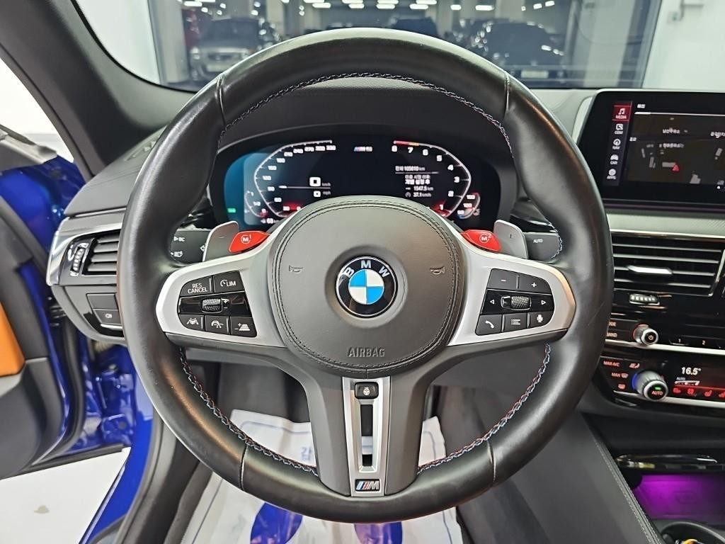 BMW 5시리즈 M5 (F90, F10) M5 세단 이미지 9