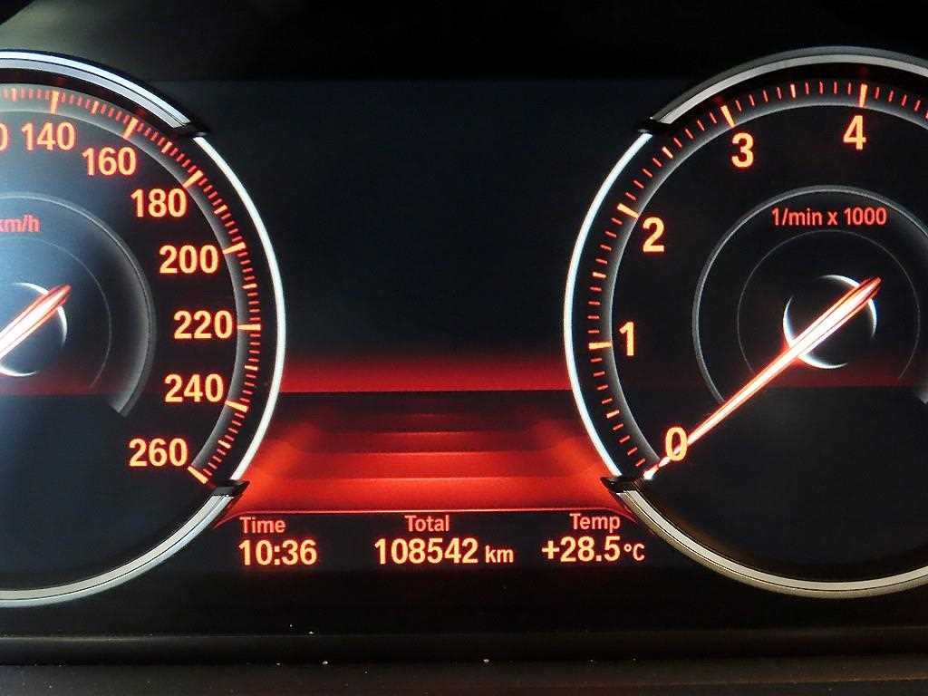 BMW 5시리즈 5시리즈 (F10) 528i xDrive 럭셔리 이미지 9