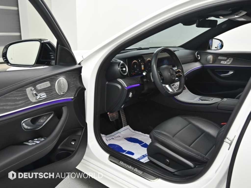 벤츠 E 클래스 E-클래스 W213 E350 4MATIC AMG LINE 이미지 11