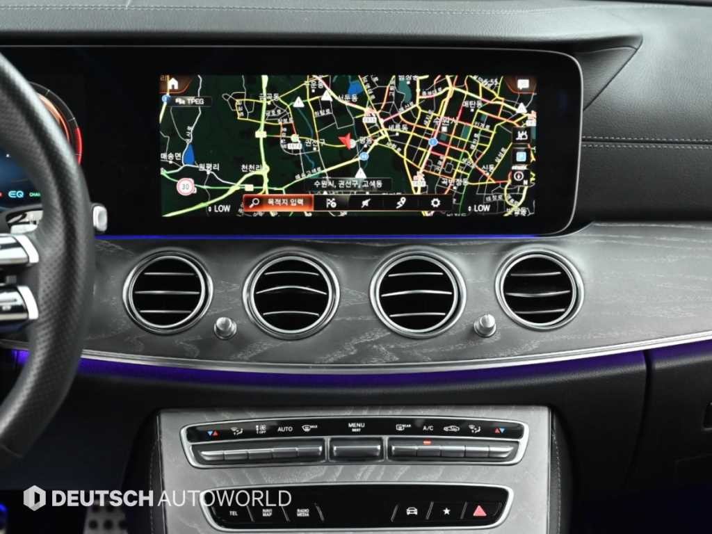 벤츠 E 클래스 E-클래스 W213 E350 4MATIC AMG LINE 이미지 14
