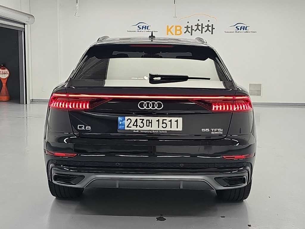 아우디 Q8 55 TFSI 콰트로 프리미엄 이미지 3