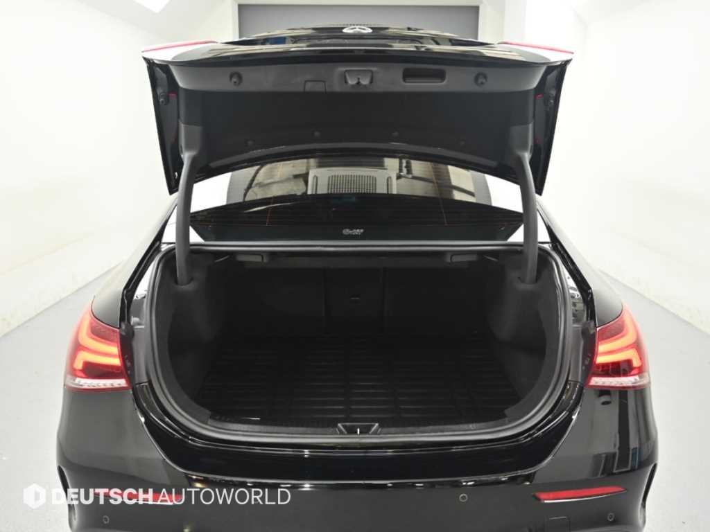 벤츠 A 클래스 A클래스 W177 A250 4MATIC 세단 이미지 19