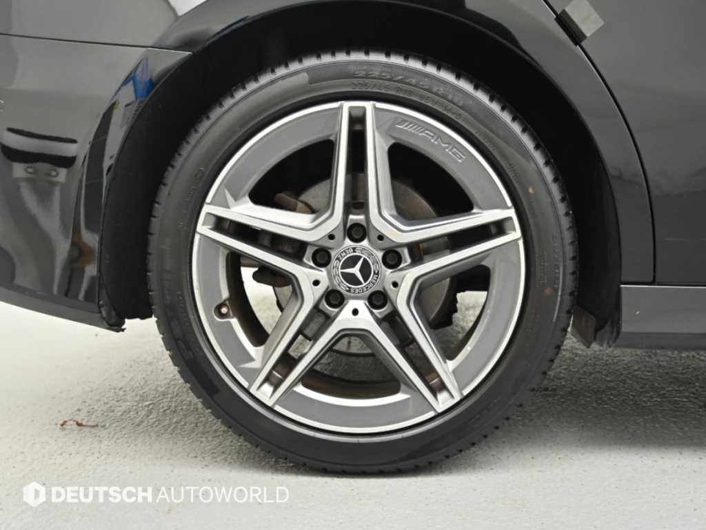 벤츠 A 클래스 A클래스 W177 A250 4MATIC 세단 이미지 5