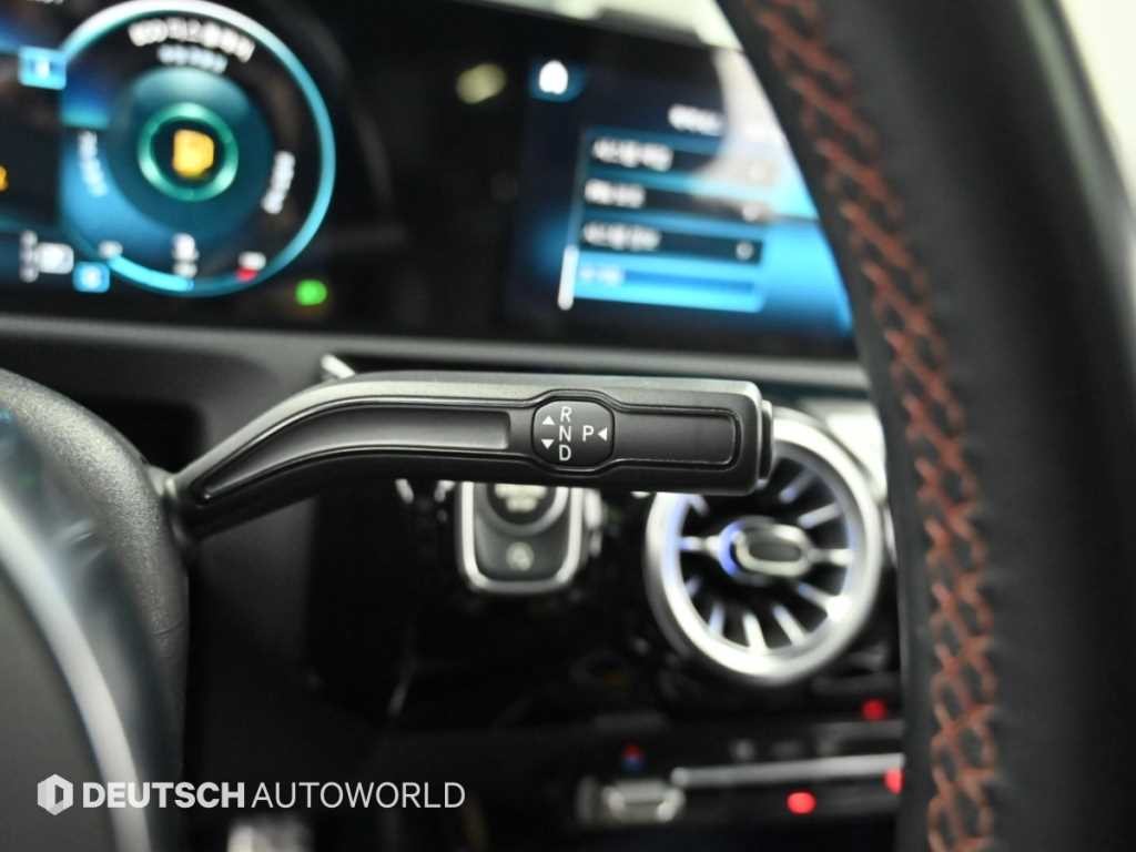 벤츠 A 클래스 A클래스 W177 A250 4MATIC 세단 이미지 9