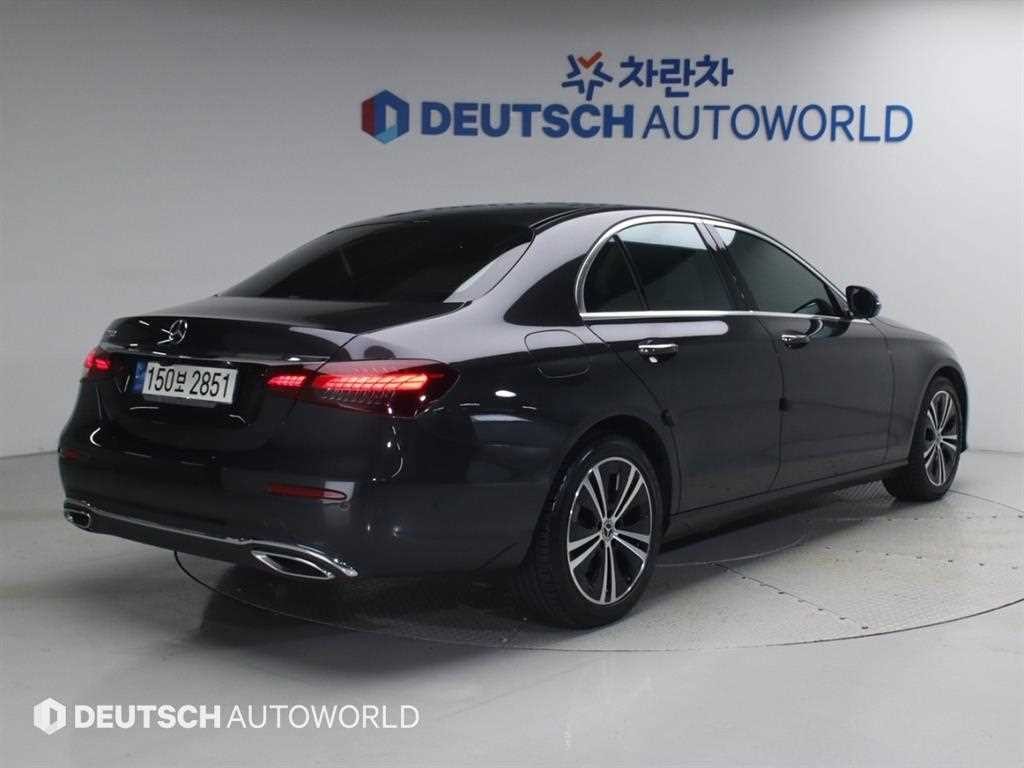 벤츠 E 클래스 E-클래스 W213 E250 아방가르드 이미지 2