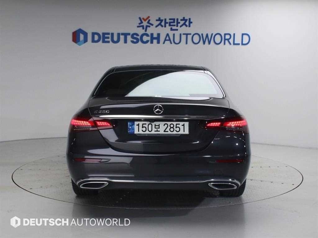 벤츠 E 클래스 E-클래스 W213 E250 아방가르드 이미지 4
