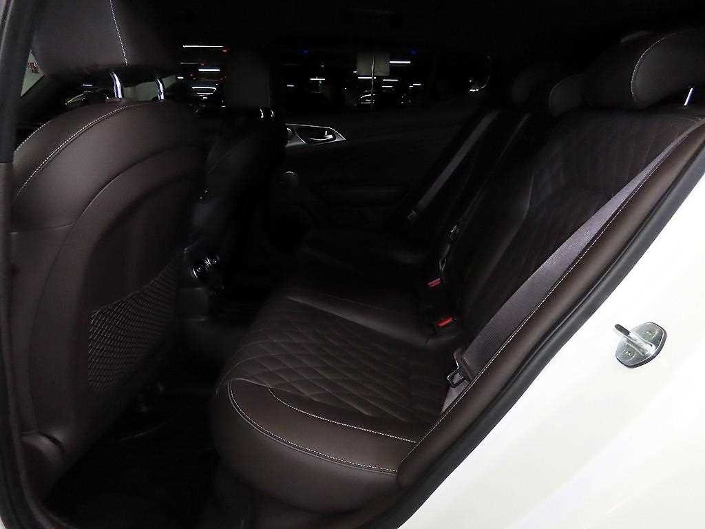 기아 스팅어 스팅어 마이스터 AWD 3.3 GT 마스터즈 터보 패키지 이미지 7