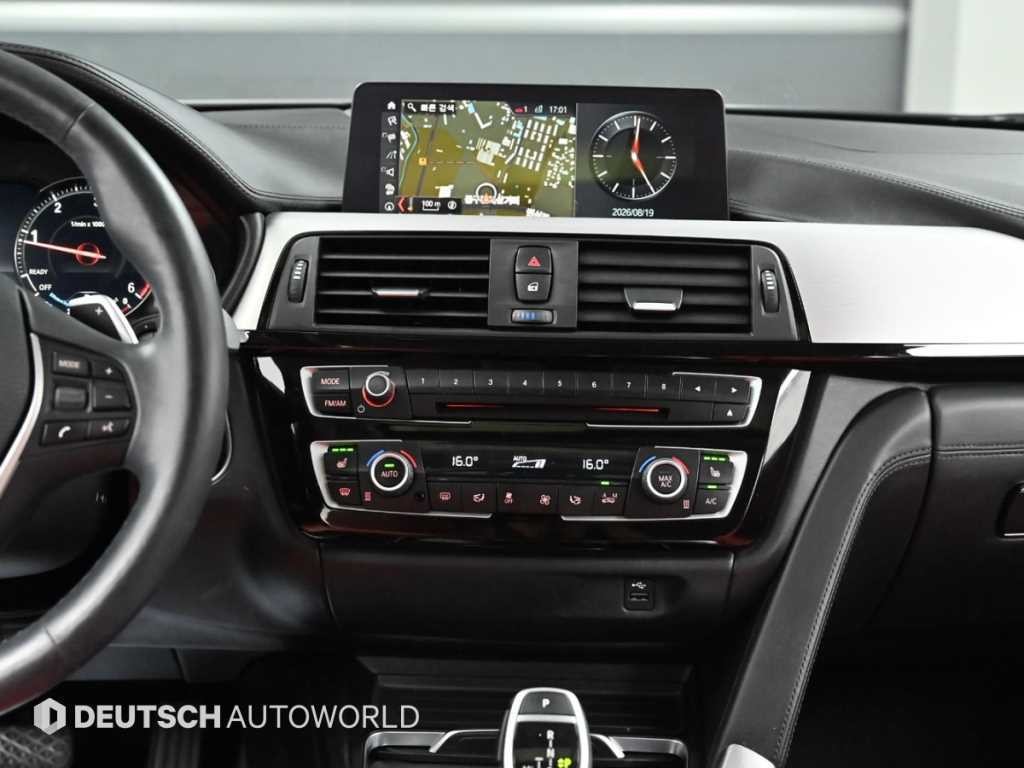 BMW 4시리즈 4시리즈 (F32) 420d xDRIVE 그란쿠페 스포츠 이미지 14