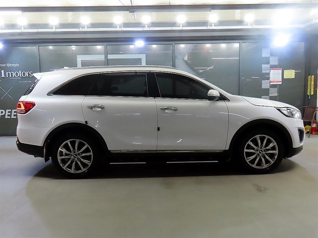 기아 쏘렌토 올 뉴 쏘렌토 디젤 4WD 2.0 노블레스 기본형 이미지 3