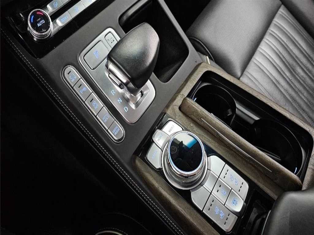 제네시스 G90 3.3 T AWD 프리미엄 럭셔리 이미지 9
