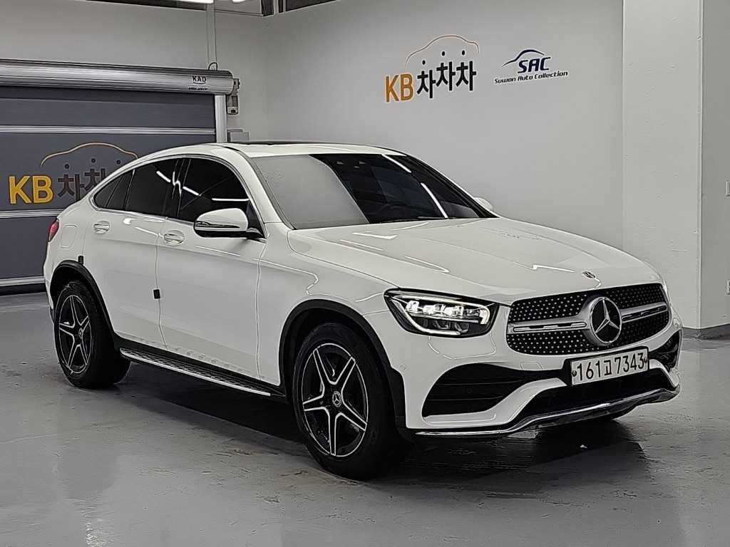 벤츠 GLC 클래스 GLC클래스 X253 GLC 300 4MATIC 쿠페 이미지 4