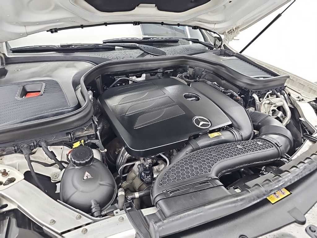 벤츠 GLC 클래스 GLC클래스 X253 GLC 300 4MATIC 쿠페 이미지 5