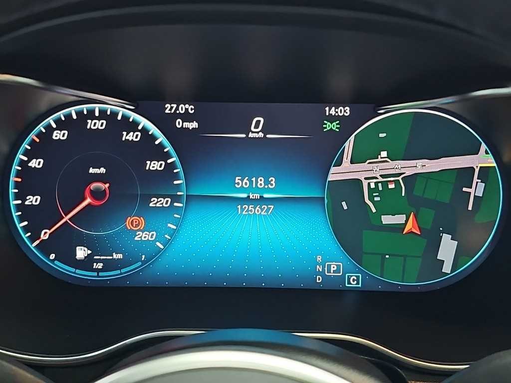 벤츠 GLC 클래스 GLC클래스 X253 GLC 300 4MATIC 쿠페 이미지 6
