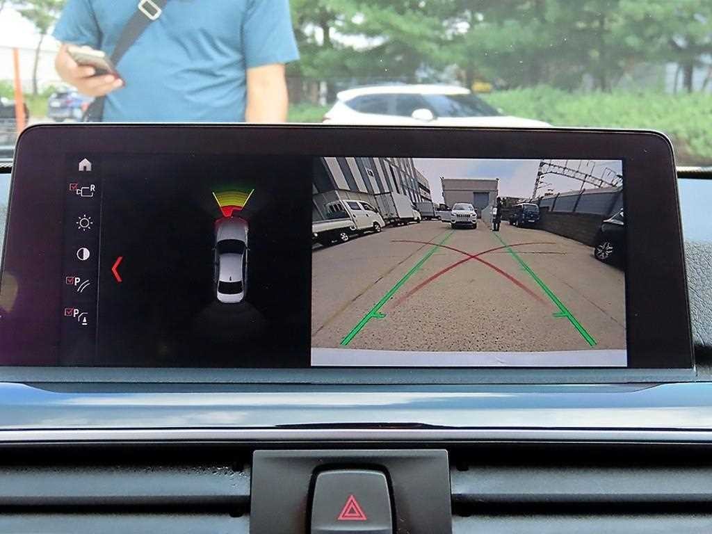 BMW 3시리즈 3시리즈 (F30) 320d 이미지 15