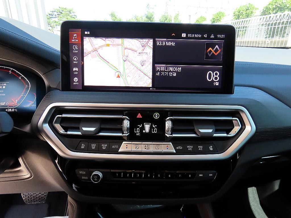 BMW X4 X4 (G02) xDrive 20i xLine 이미지 14