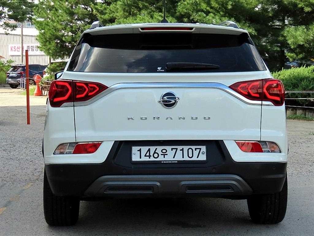 KG모빌리티(쌍용) 코란도 뷰티풀코란도 2WD 가솔린 1.5 C5 플러스 이미지 4