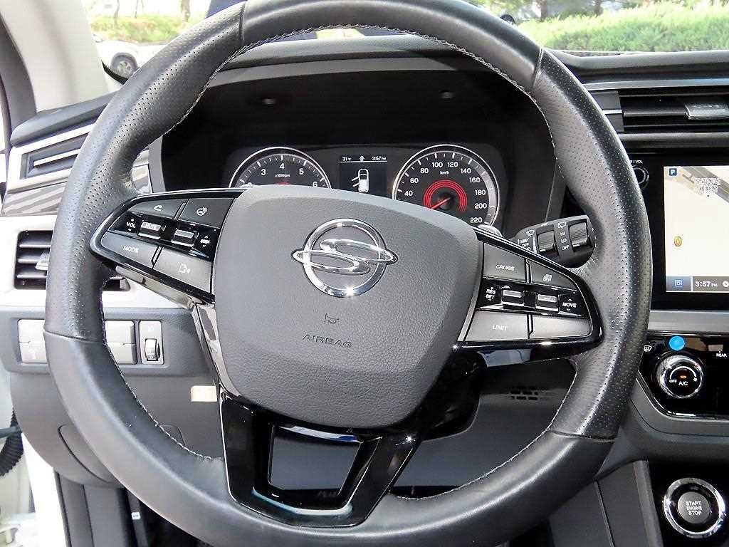 KG모빌리티(쌍용) 코란도 뷰티풀코란도 2WD 가솔린 1.5 C5 플러스 이미지 8