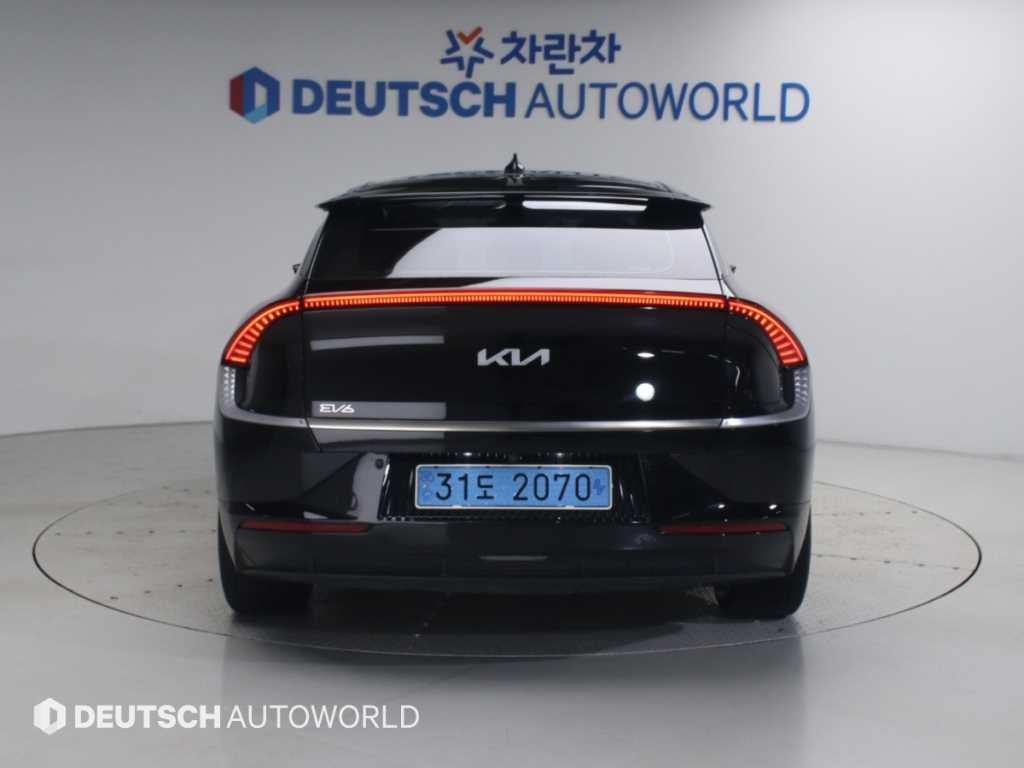 기아 EV6 롱레인지 AWD 어스 이미지 4