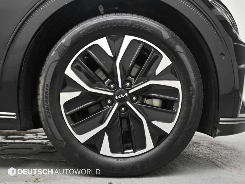 기아 EV6 롱레인지 AWD 어스 이미지 5