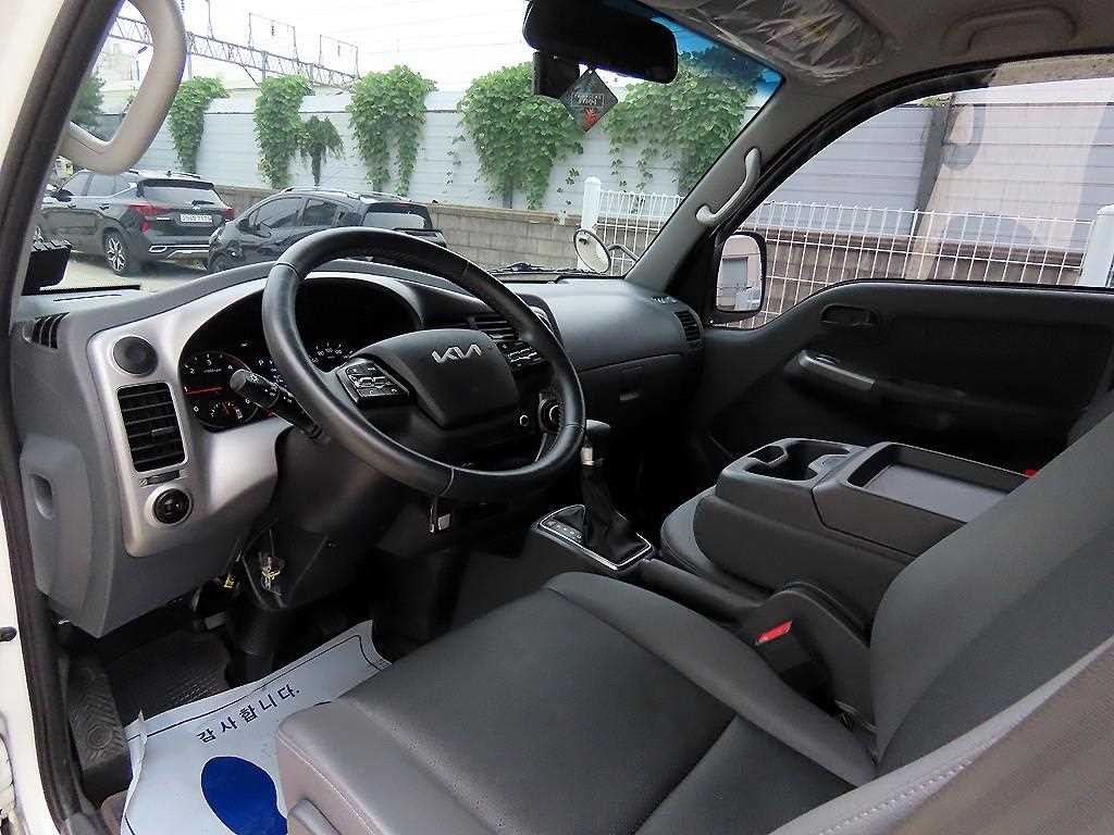소형화물 카고(소형) [카고]봉고3 (LPG2.5터보) 더블캡/초장축/2WD L 이미지 8