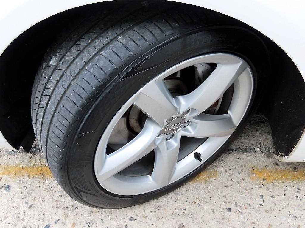 아우디 A8 뉴A8 4.2 FSI 콰트로 이미지 20