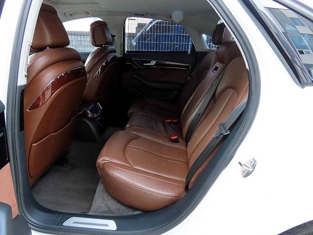 아우디 A8 뉴A8 4.2 FSI 콰트로 이미지 6