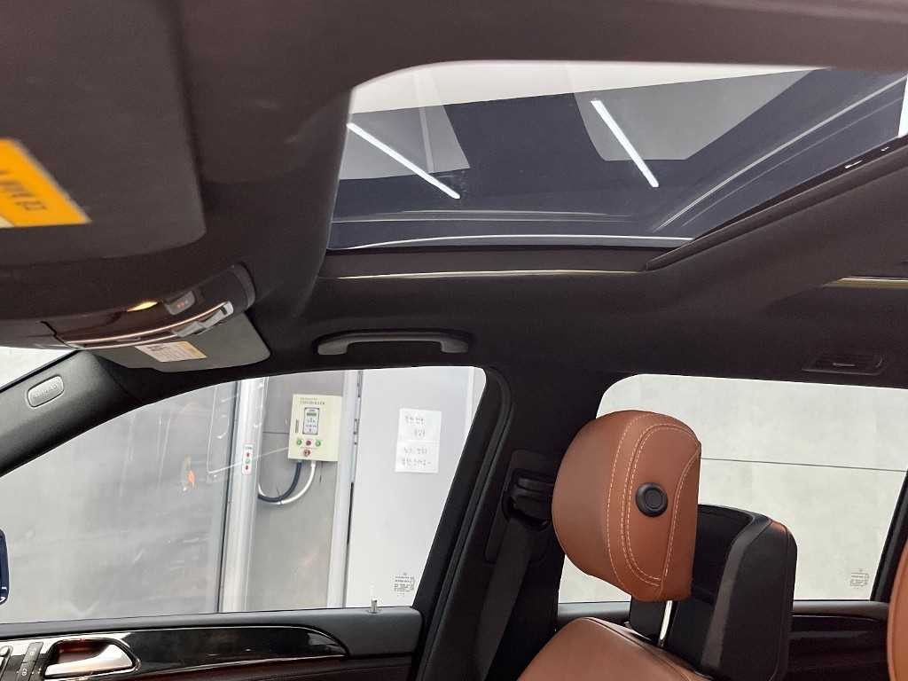 벤츠 GLS 클래스 GLS클래스 X166 GLS350 D 4MATIC 이미지 15