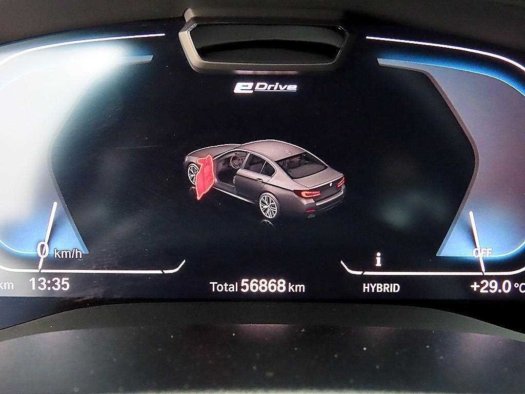 BMW 5시리즈 5시리즈 (G30) 530e M 스포츠 이미지 9