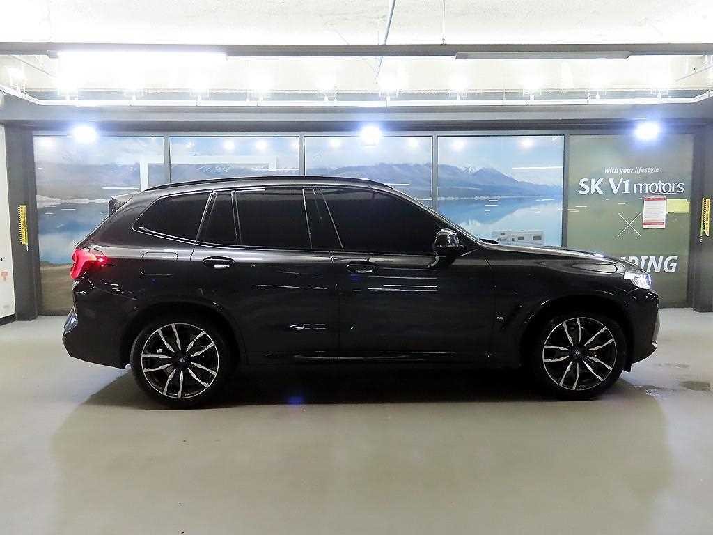 BMW X3 X3 (G01) xDrive 30e M 스포츠 기본형 이미지 3