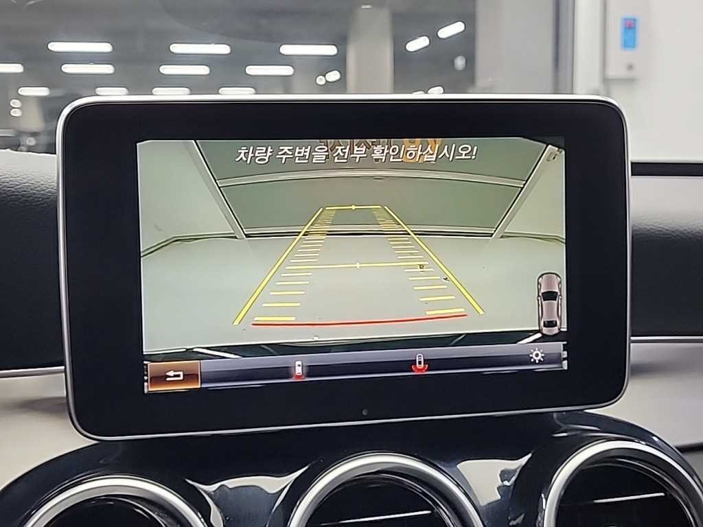 벤츠 C 클래스 C클래스 W205 C220 블루텍 아방가르드 이미지 15