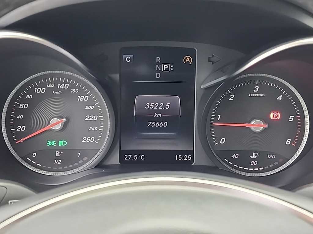 벤츠 C 클래스 C클래스 W205 C220 블루텍 아방가르드 이미지 6