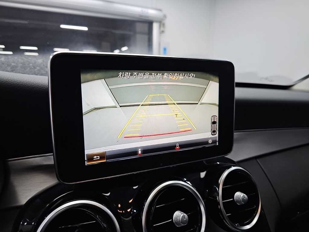벤츠 C 클래스 C클래스 W205 C220 d 아방가르드 이미지 15