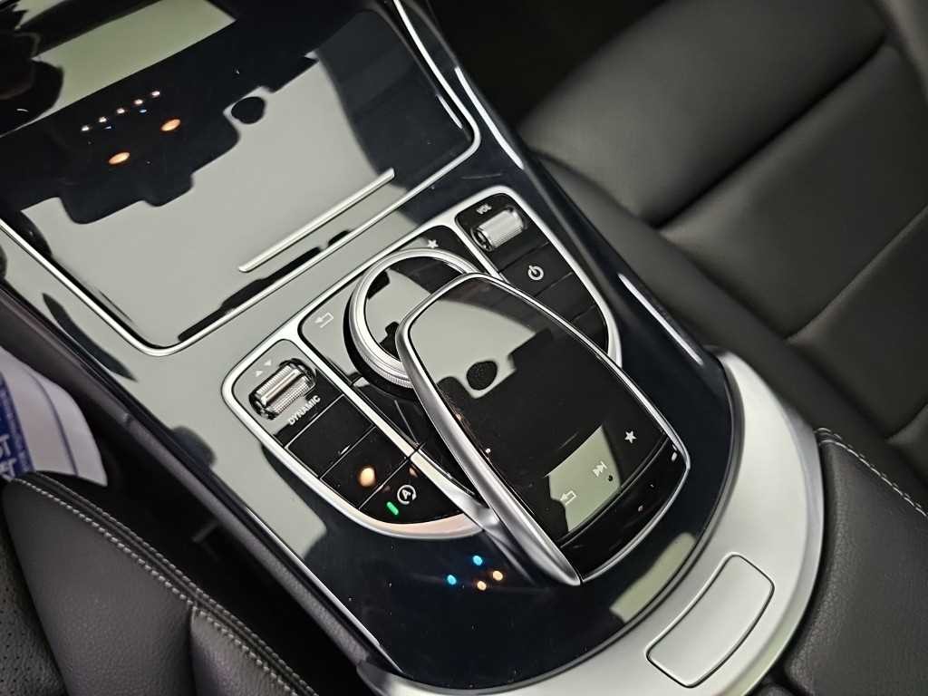 벤츠 C 클래스 C클래스 W205 C220 d 아방가르드 이미지 16