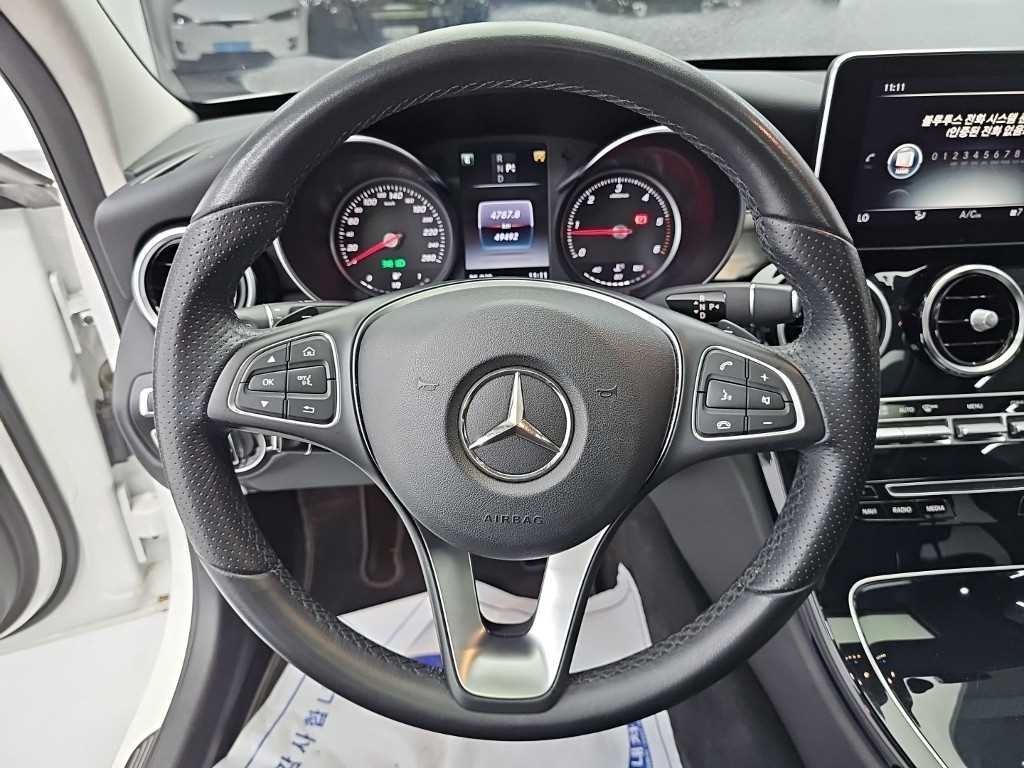벤츠 C 클래스 C클래스 W205 C220 d 아방가르드 이미지 9