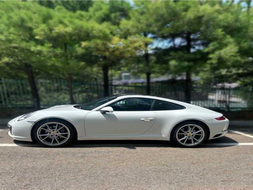 포르쉐 911 카레라 991 이미지 1