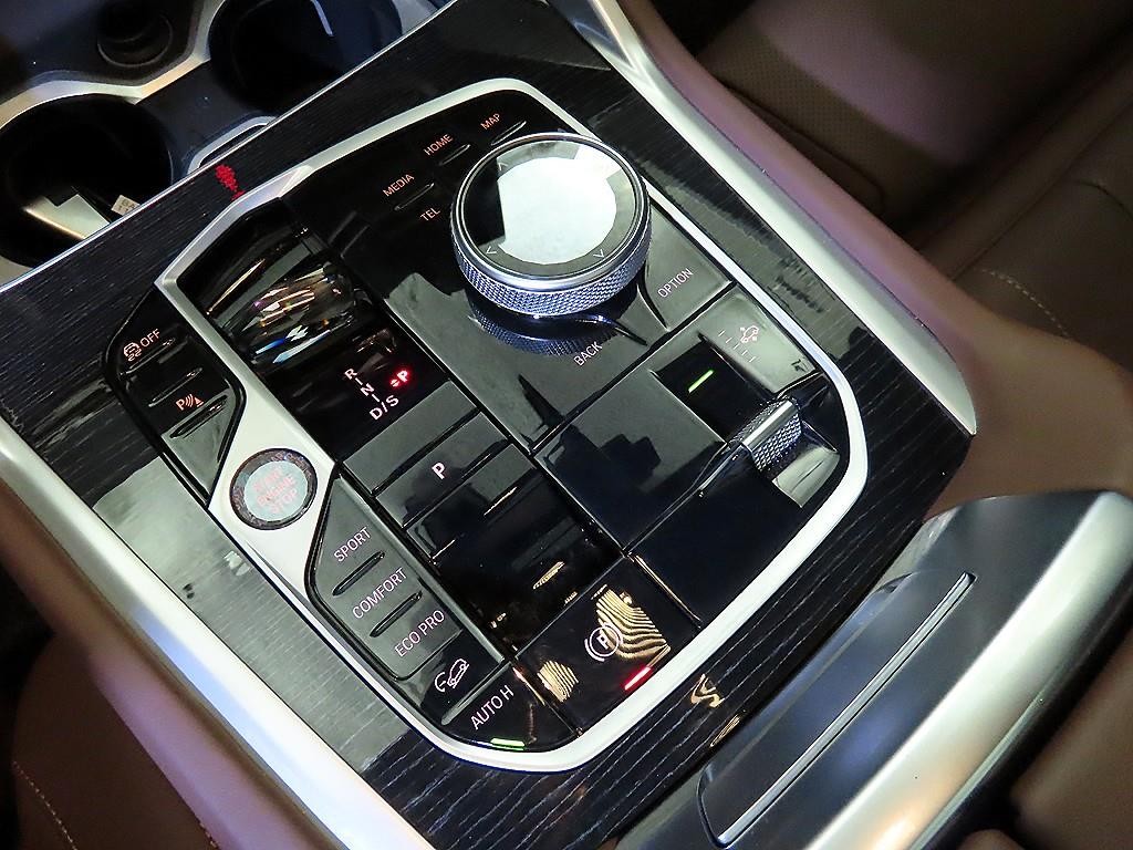 BMW X6 X6 (G06) xDrive 40i M 스포츠 이미지 12