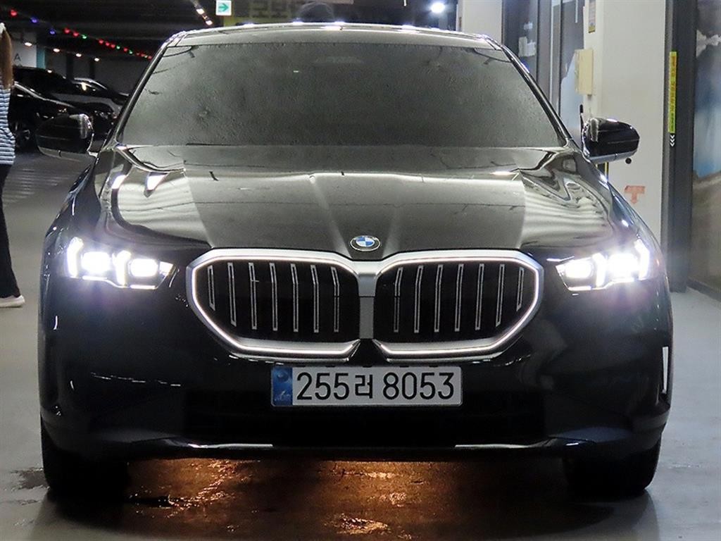 BMW 5시리즈 5시리즈 (G60) 530i xDrive 기본형 이미지 2