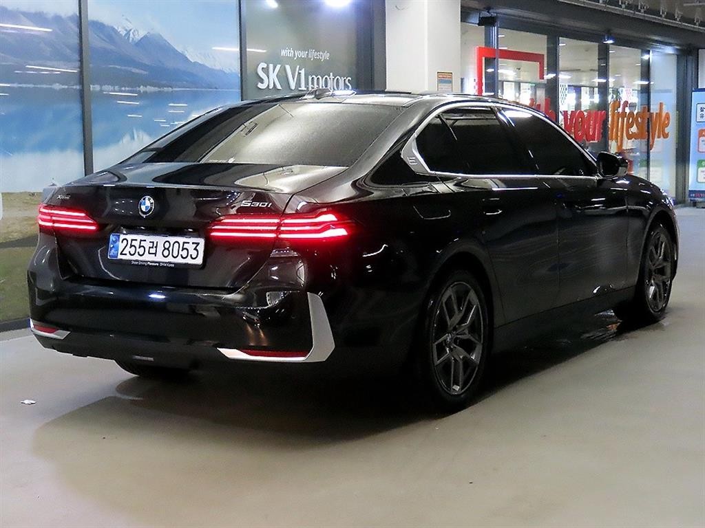 BMW 5시리즈 5시리즈 (G60) 530i xDrive 기본형 이미지 4