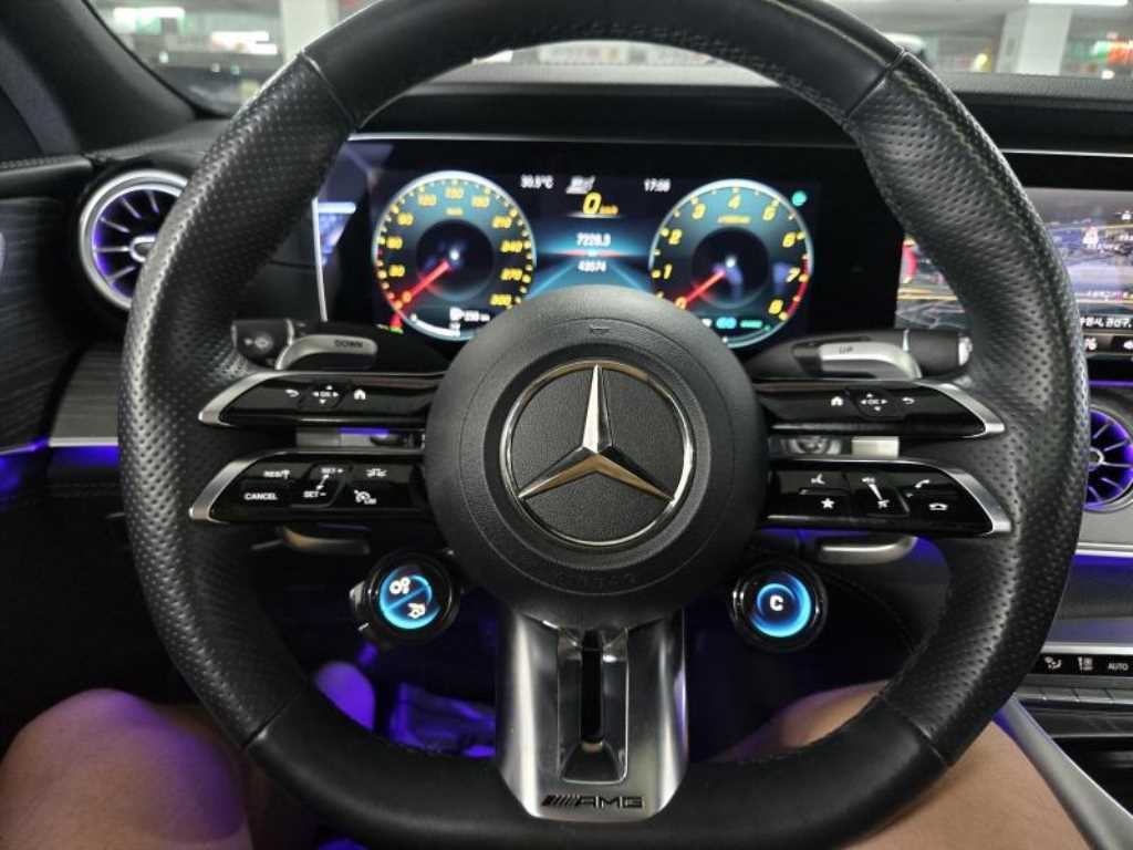 벤츠 AMG GT 4도어 43 4MATIC+ 이미지 9