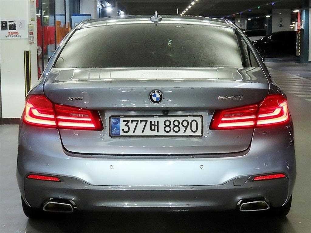 BMW 5시리즈 5시리즈 (G30) 530i xDrive M 스포츠 이미지 5