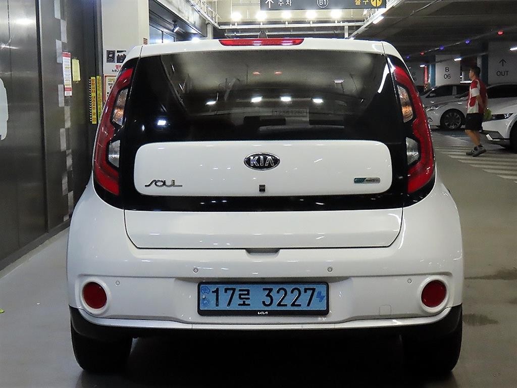 기아 쏘울 쏘울 EV EV 이미지 5