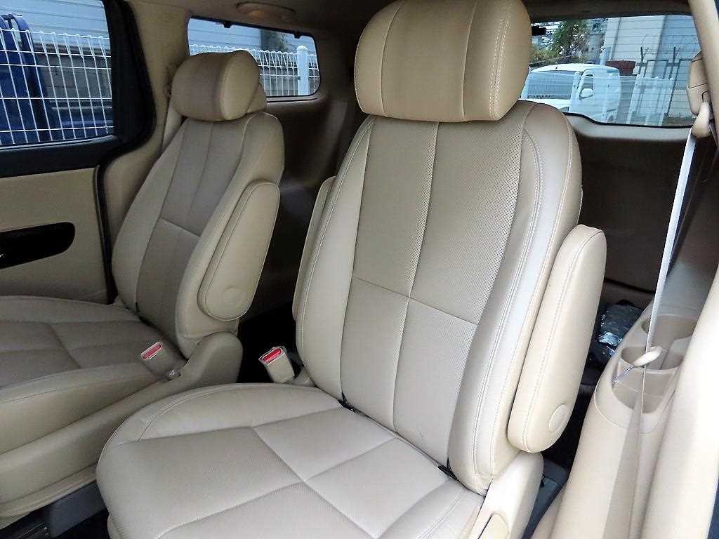 기아 카니발 올 뉴 카니발 디젤 7인승 리무진 VIP 이미지 8